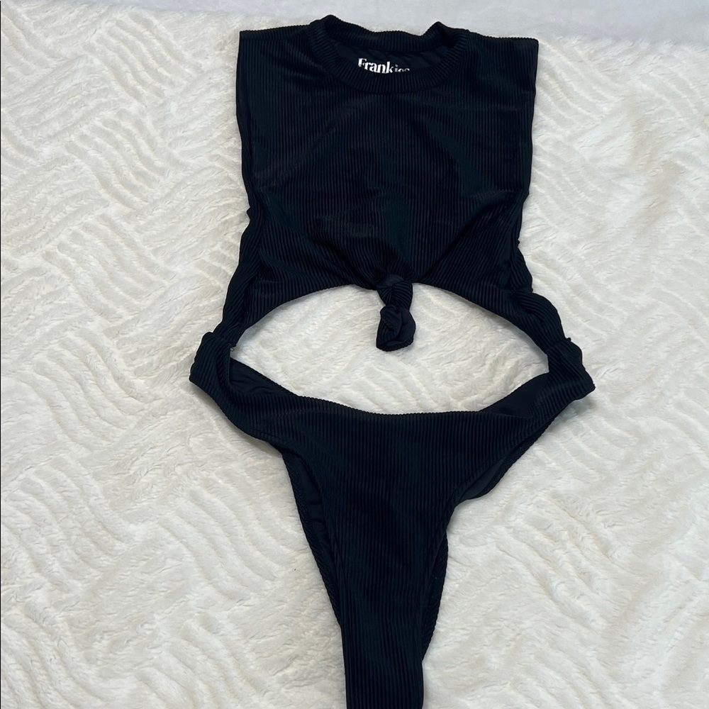 Frankie’s Bikinis Black Ribbed Cutout One Piece Swimsuit | Size Medium | EUC - Picture 4 of 9